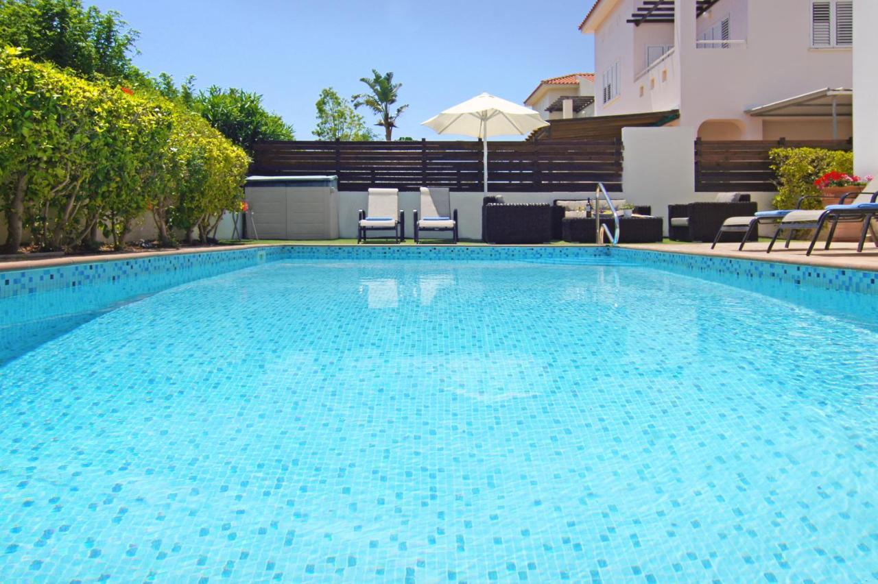 Villa Palm Протарас Екстериор снимка