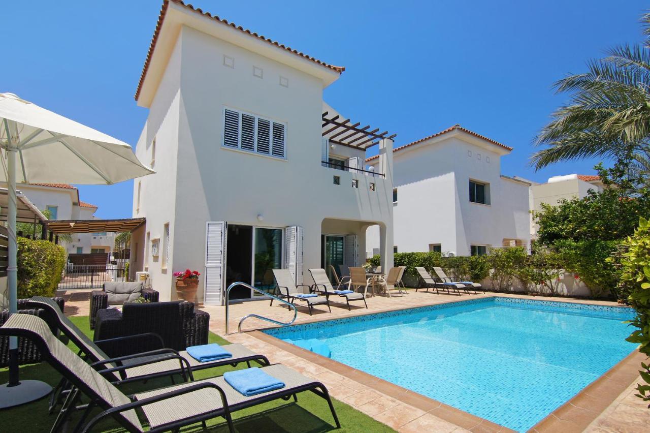Villa Palm Протарас Екстериор снимка