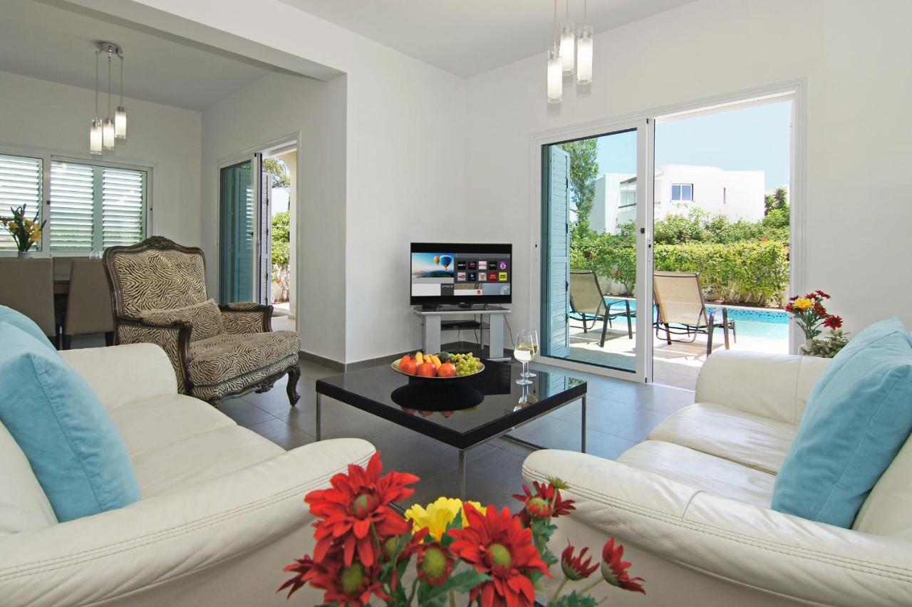 Villa Palm Протарас Екстериор снимка