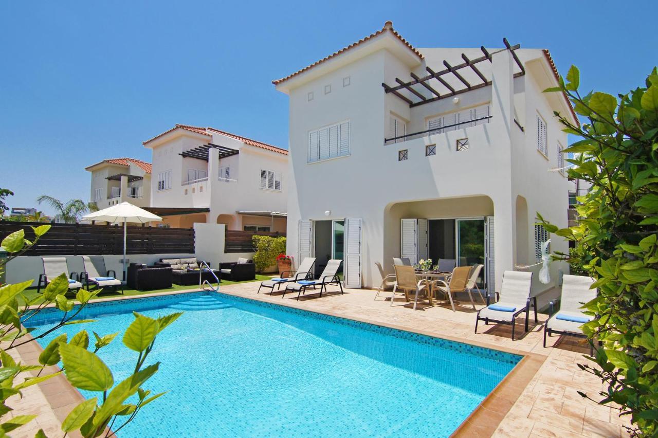 Villa Palm Протарас Екстериор снимка
