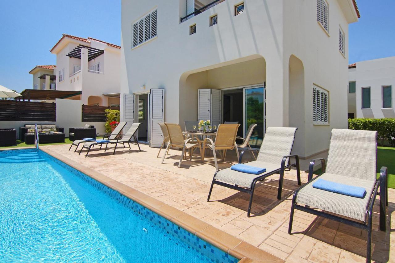 Villa Palm Протарас Екстериор снимка